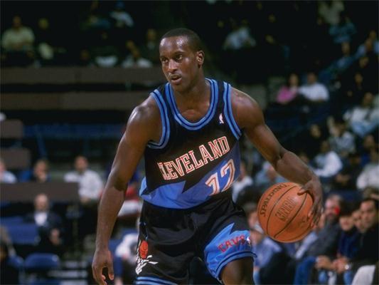 预计本场比 预计本场比